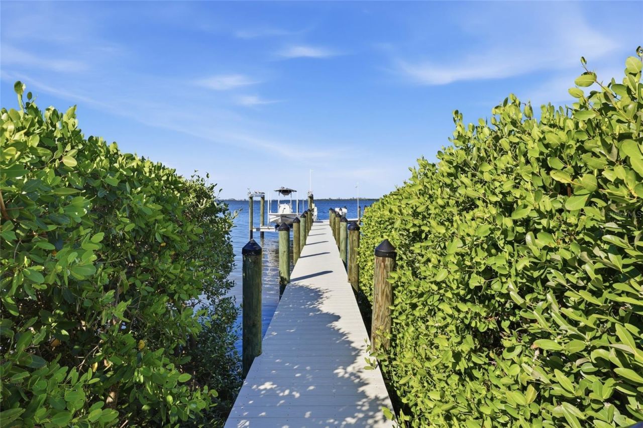 1707 Palma Sola Boulevard, Bradenton, FL 34209 Photo