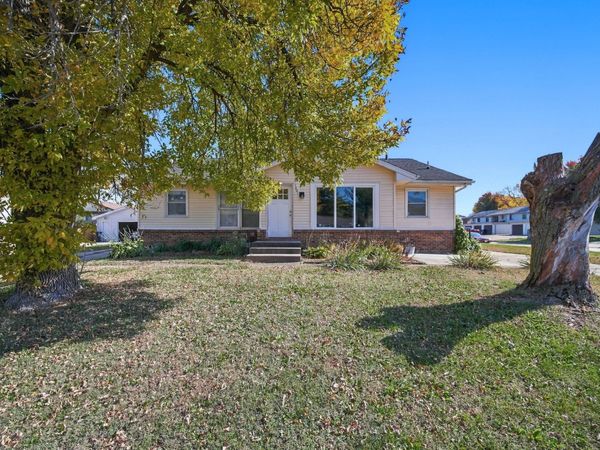 1201-1203 NW Linden Street, Ankeny, IA 50023