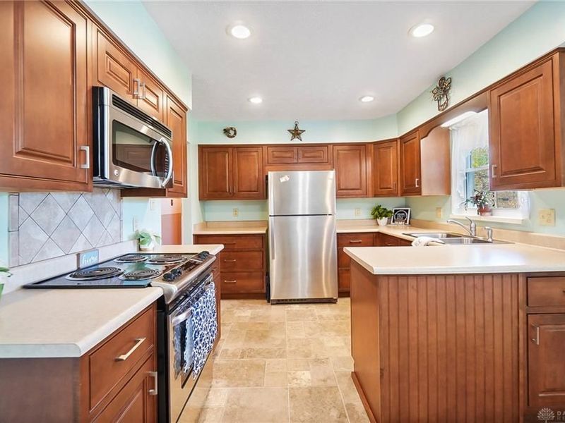 4803 Amesborough Road, Dayton, OH 45420 Photo 11