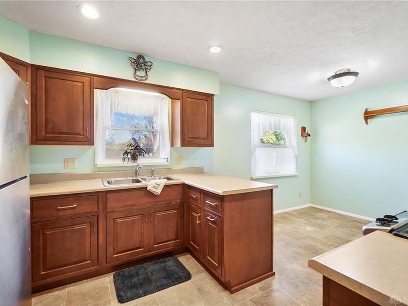 4803 Amesborough Road, Dayton, OH 45420 Photo 14