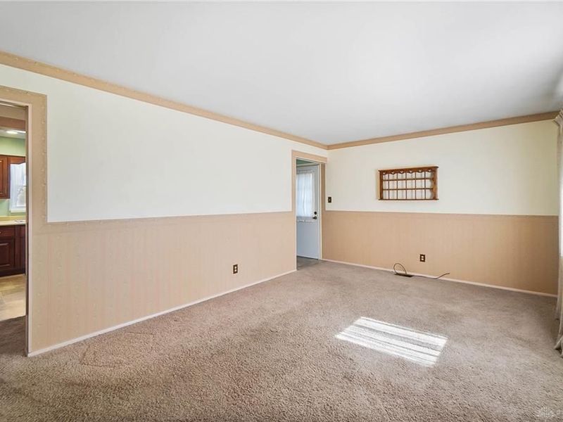 4803 Amesborough Road, Dayton, OH 45420 Photo 4
