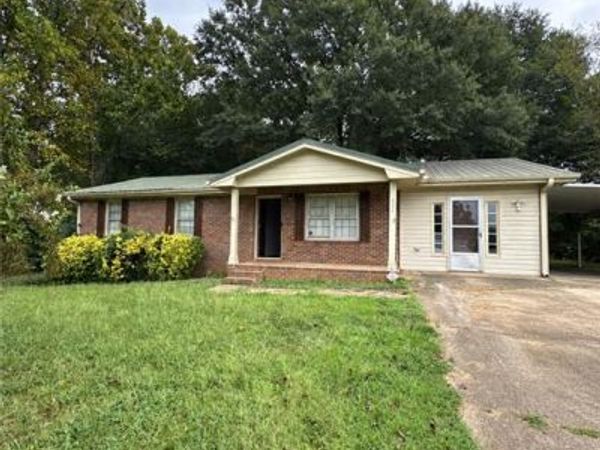 551 Hilldale Circle, Winder, GA 30680