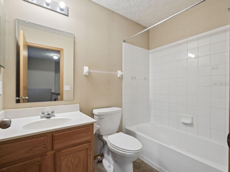 6167 Streaming Avenue , Unit 193, Galloway, OH 43119 Photo 34