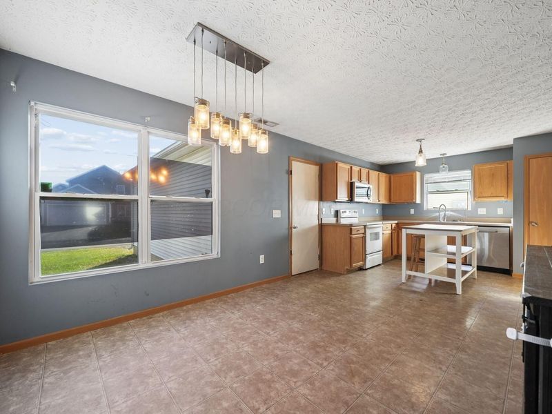 6167 Streaming Avenue , Unit 193, Galloway, OH 43119 Photo 46