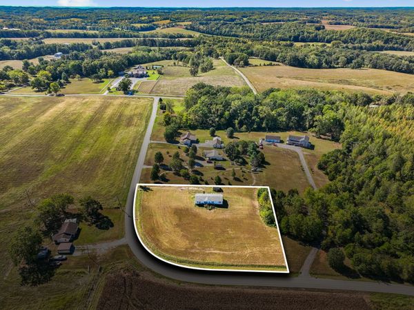 113 Riggs Rd, Portland, TN 37148