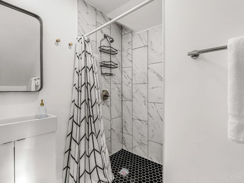 1961 Madison Road, Cincinnati, OH 45208 Photo 51