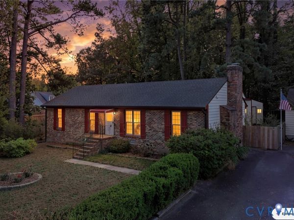 237 Spring Drive, Colonial Heights, VA 23834