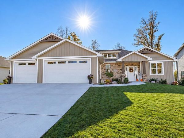 3220 ECLIPSE DRIVE, Green Bay, WI 54311