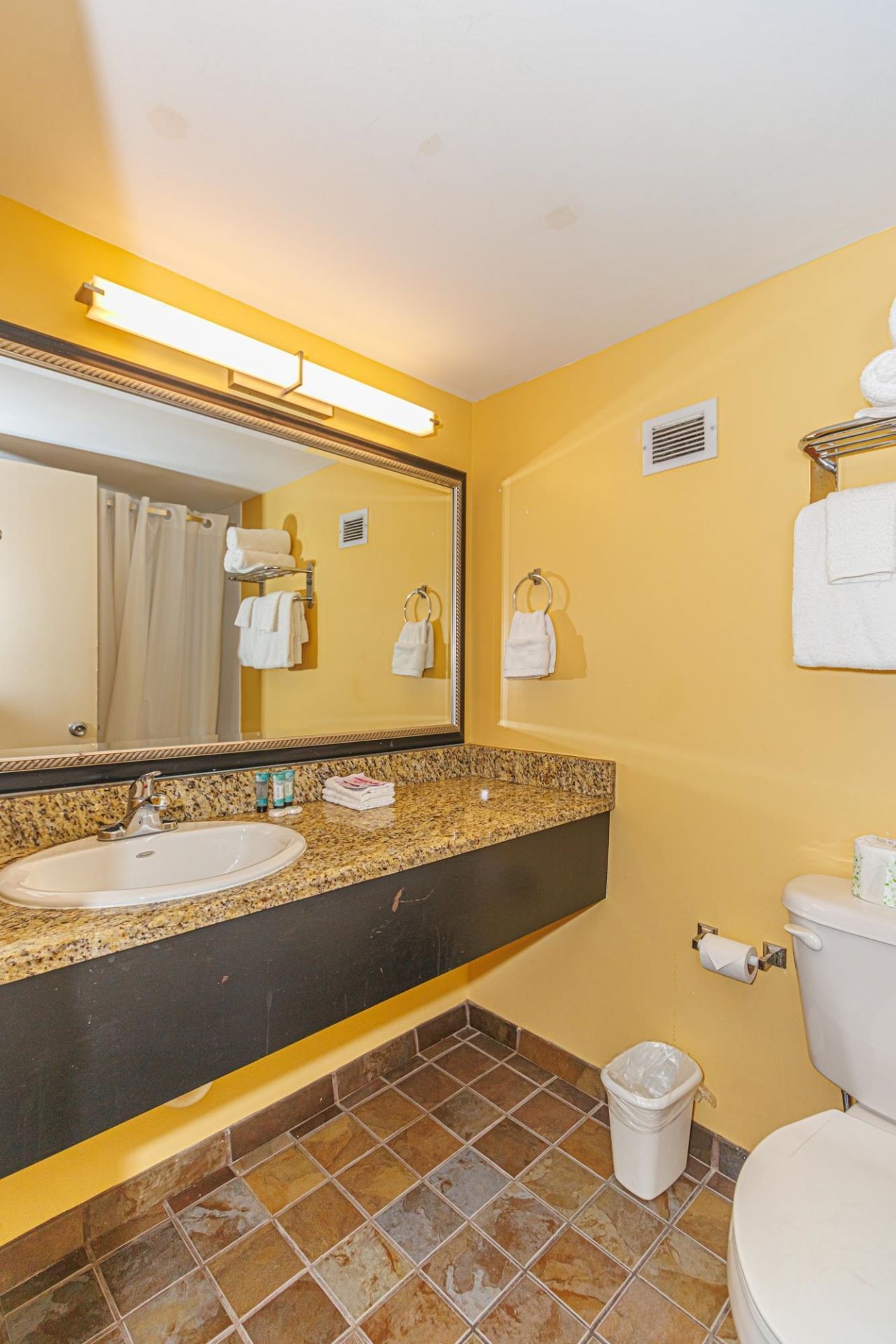 1501 S Ocean Blvd.  Photo 10