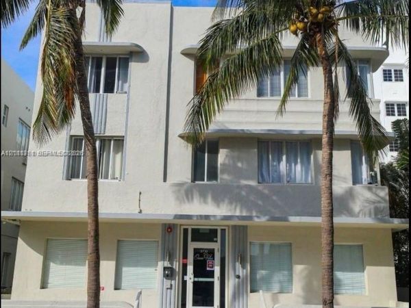 3710 Collins Ave , Unit N-206, Miami Beach, FL 33140