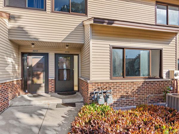 4090 Foss Road, Unit 139, Saint Anthony, MN 55421