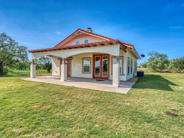 9584 W State Highway 71 Highway , Llano, TX 78643