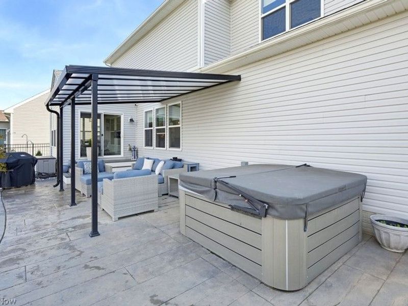 37408 W Fenwick Drive, North Ridgeville, OH 44039 Photo 8