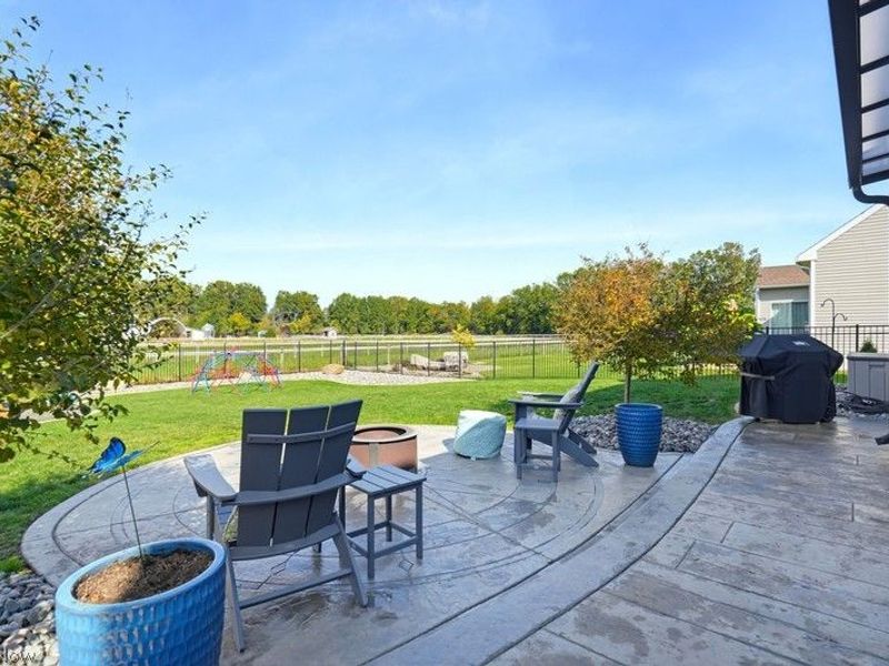 37408 W Fenwick Drive, North Ridgeville, OH 44039 Photo 9