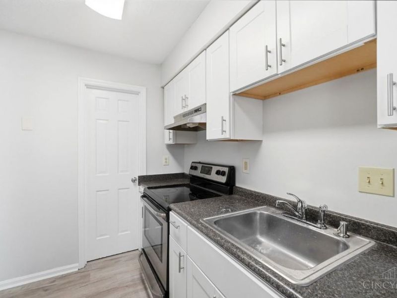 3436 Sunbury Lane, Unit 314, Colerain Township, OH 45251 Photo 13
