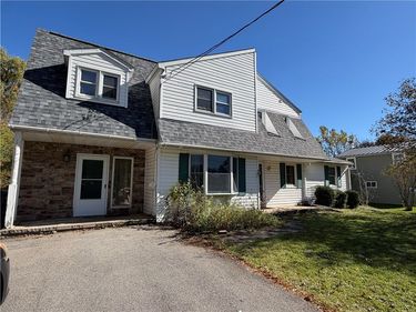 58 Gannett Road, Farmington, NY 14425