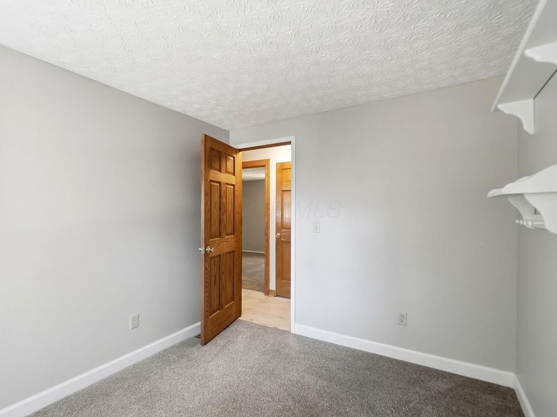 5173 Raspberrybush Court , Columbus, OH 43230 Photo 36