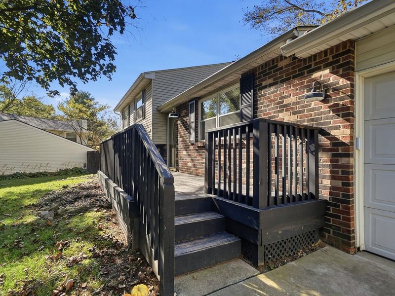 5173 Raspberrybush Court , Columbus, OH 43230 Photo 4