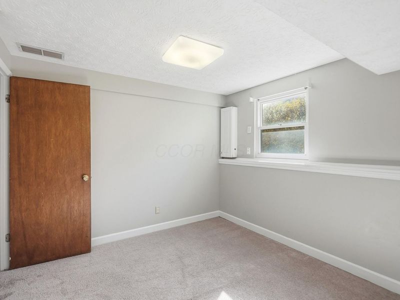 5173 Raspberrybush Court , Columbus, OH 43230 Photo 44