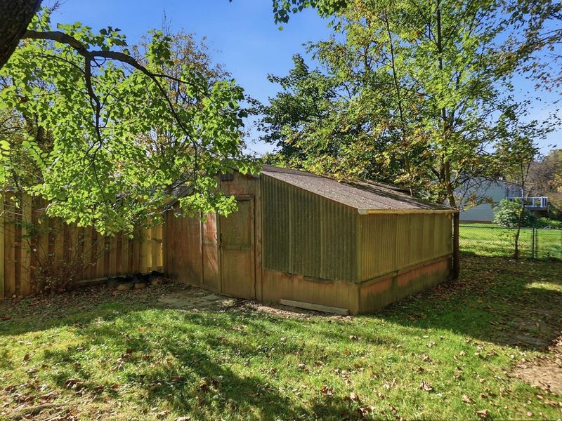 5173 Raspberrybush Court , Columbus, OH 43230 Photo 68
