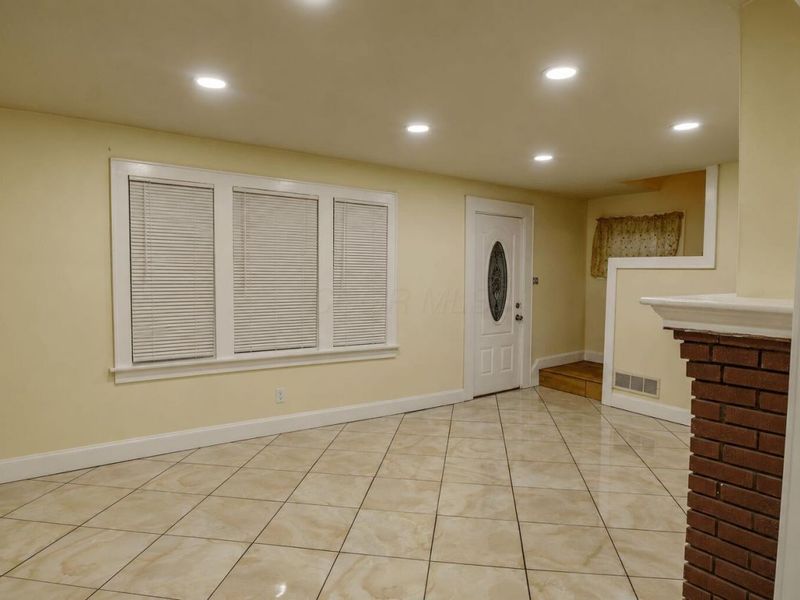 410 S Wayne Avenue , Columbus, OH 43204 Photo 5