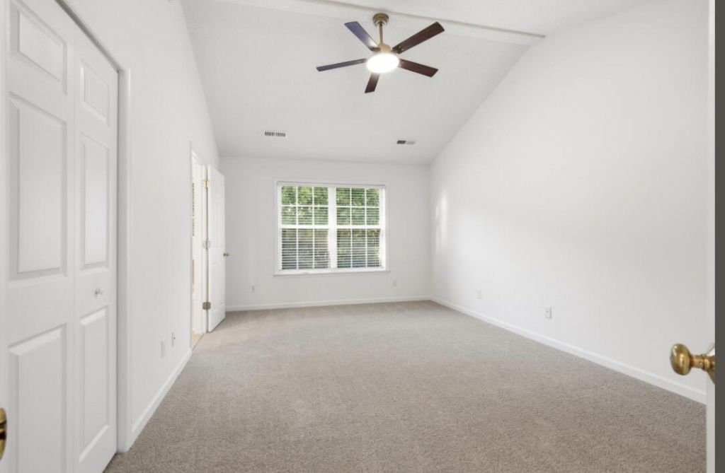 2112 Coffey Court Photo 24