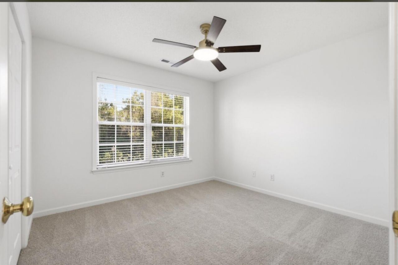 2112 Coffey Court Photo 28