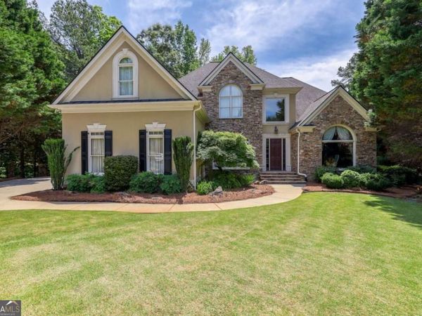710 Henley Fields Circle, Johns Creek, GA 30097