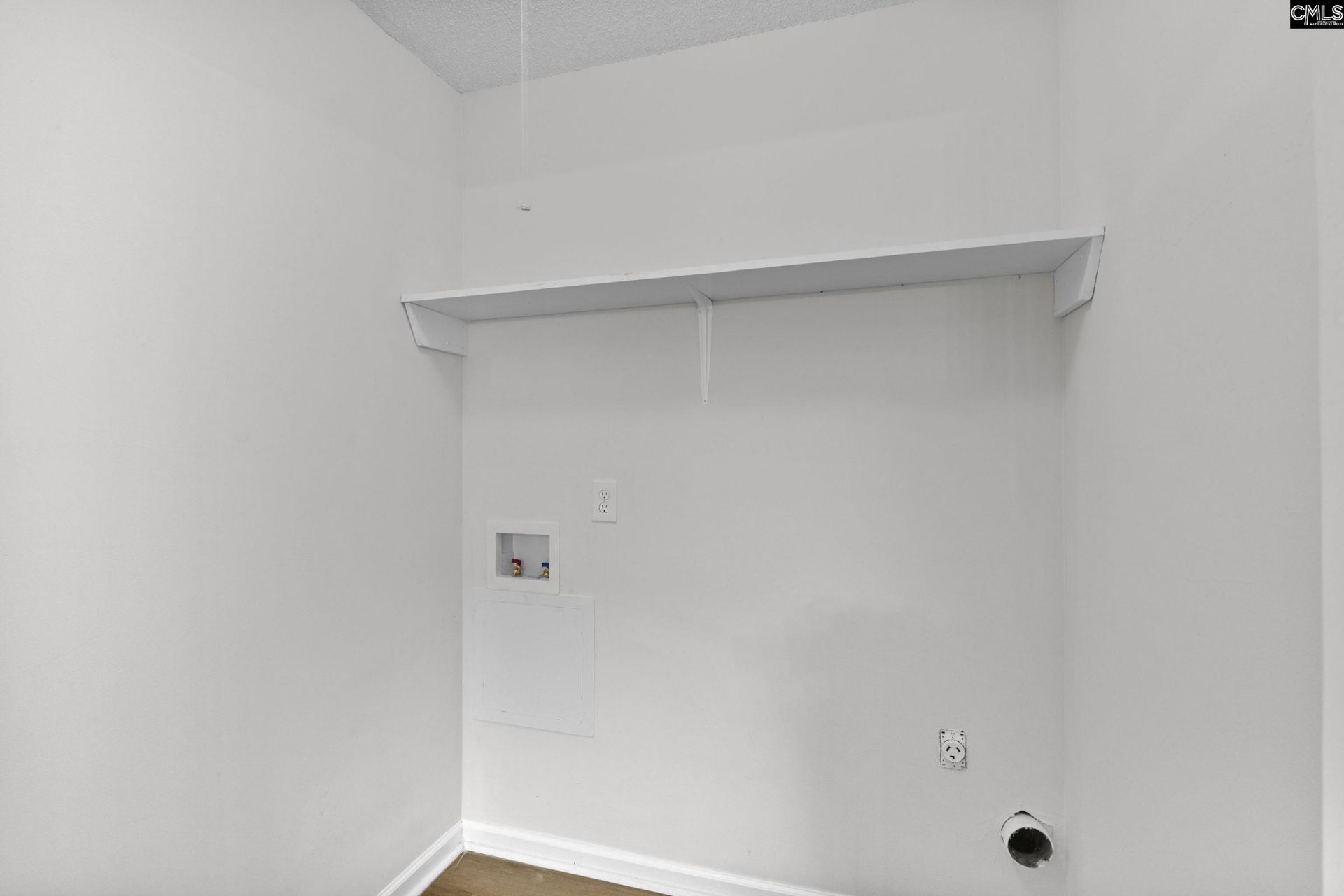 212 Elstow Road  Photo 23