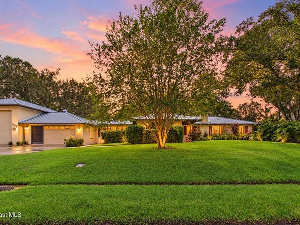 686 Crystal Mist Avenue , Sebastian, FL 32958