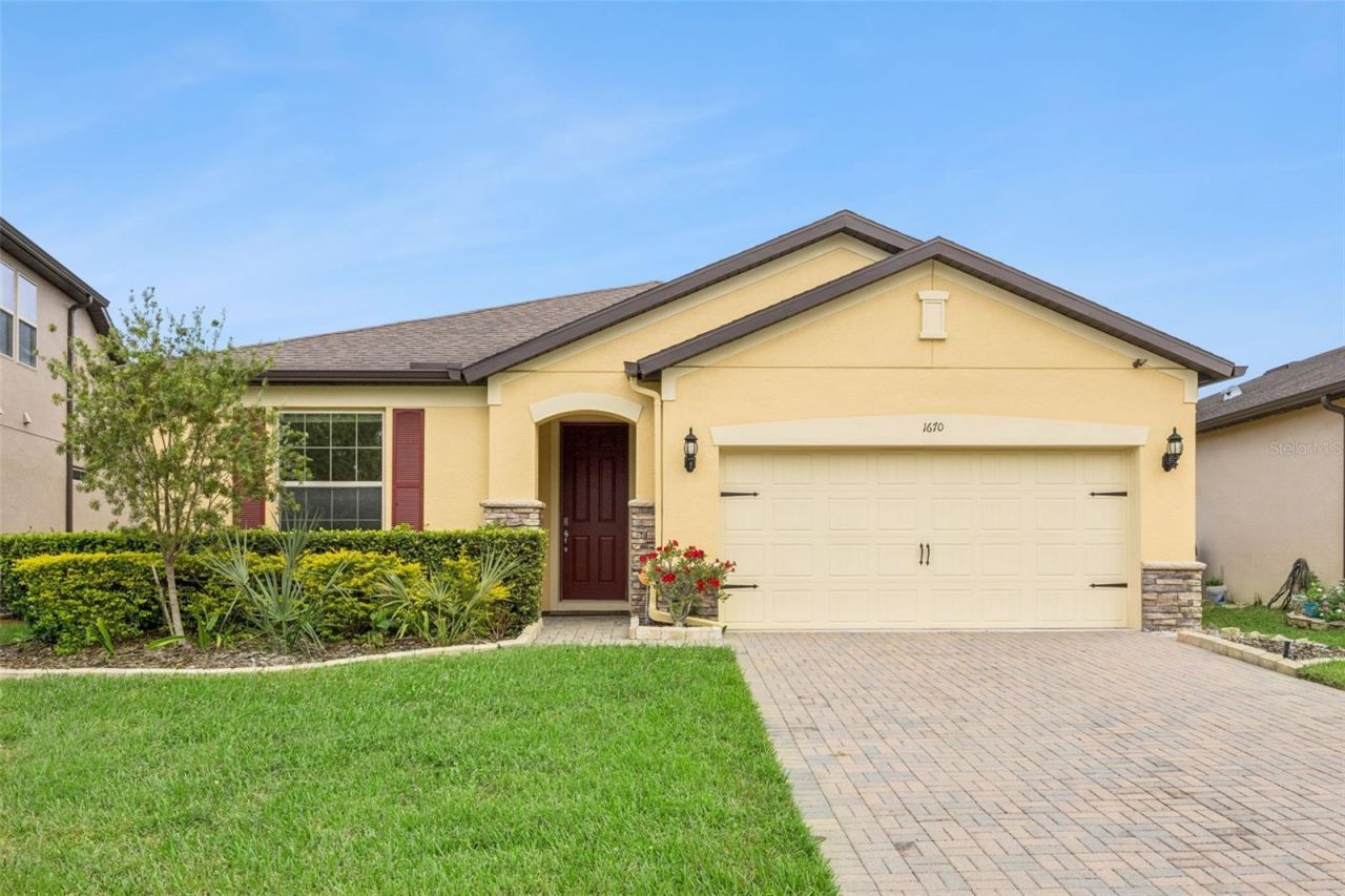 1670 Regal River Circle , Ocoee, FL 34761 Main Photo
