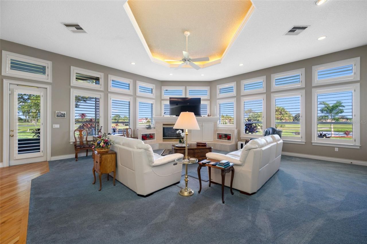 7885 Bayou Club Boulevard, Seminole, FL 33777 Photo