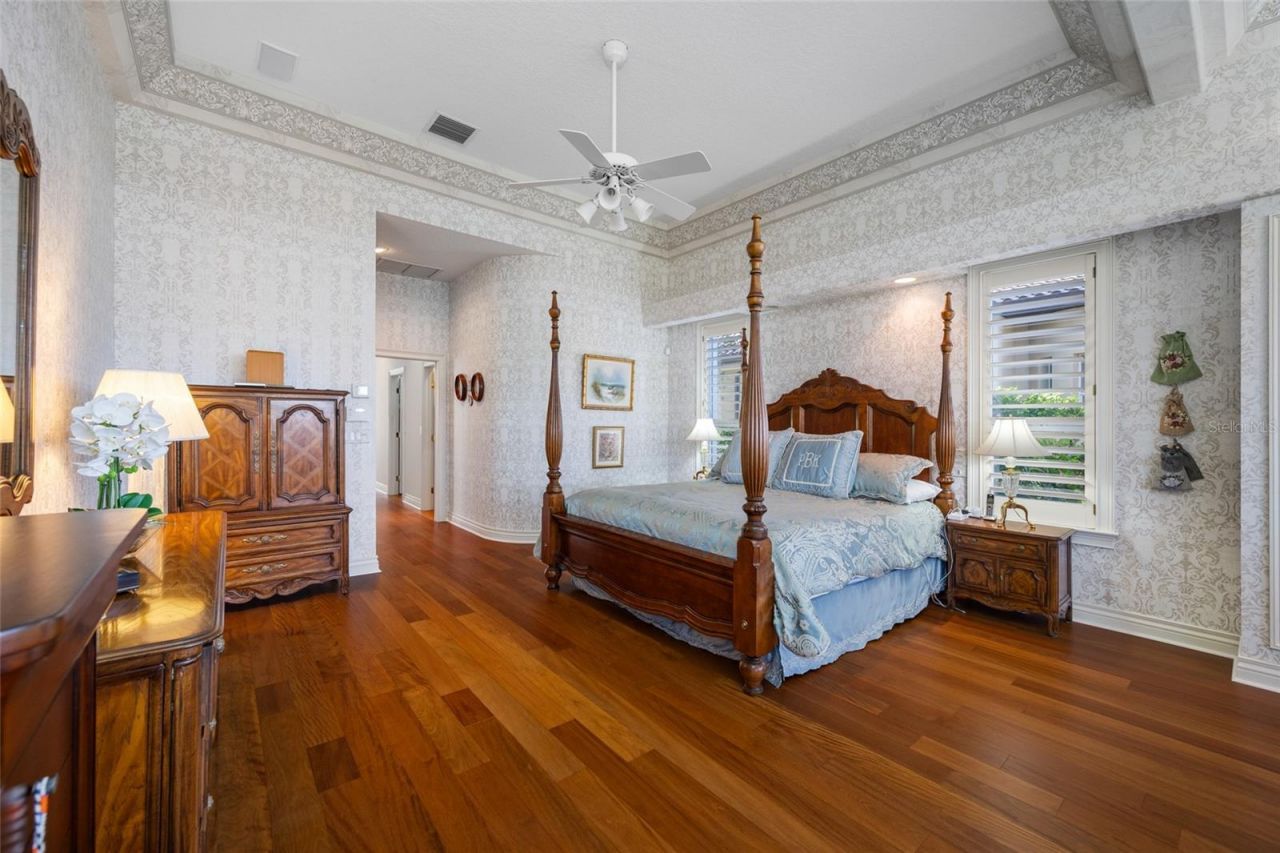 7885 Bayou Club Boulevard, Seminole, FL 33777 Photo