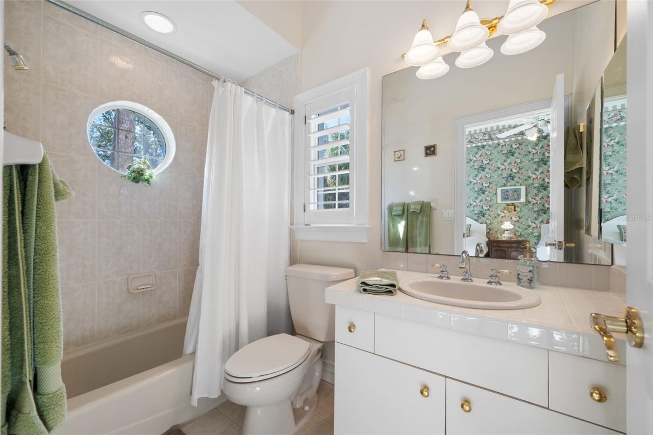 7885 Bayou Club Boulevard, Seminole, FL 33777 Photo