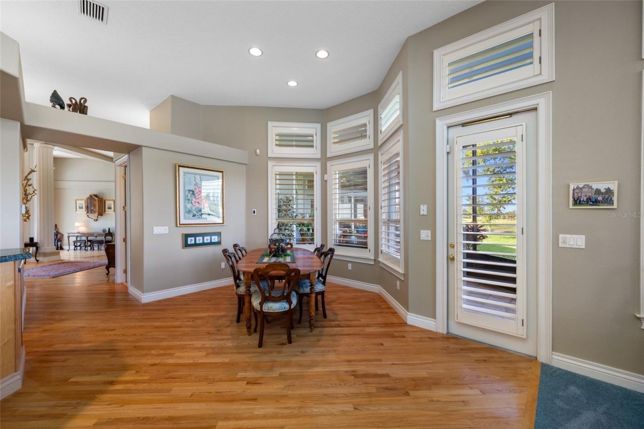 7885 Bayou Club Boulevard, Seminole, FL 33777 Photo