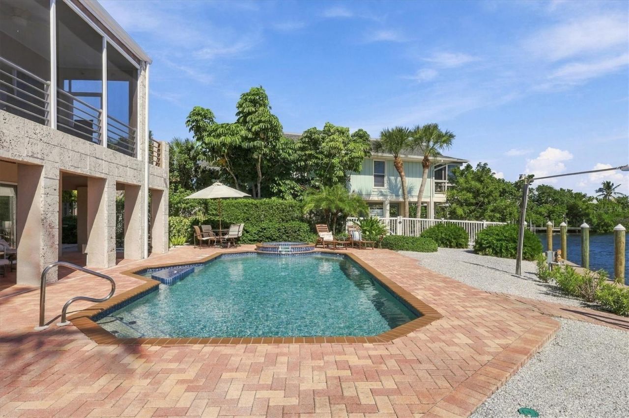 181 Damfino Street, Boca Grande, FL 33921 Photo
