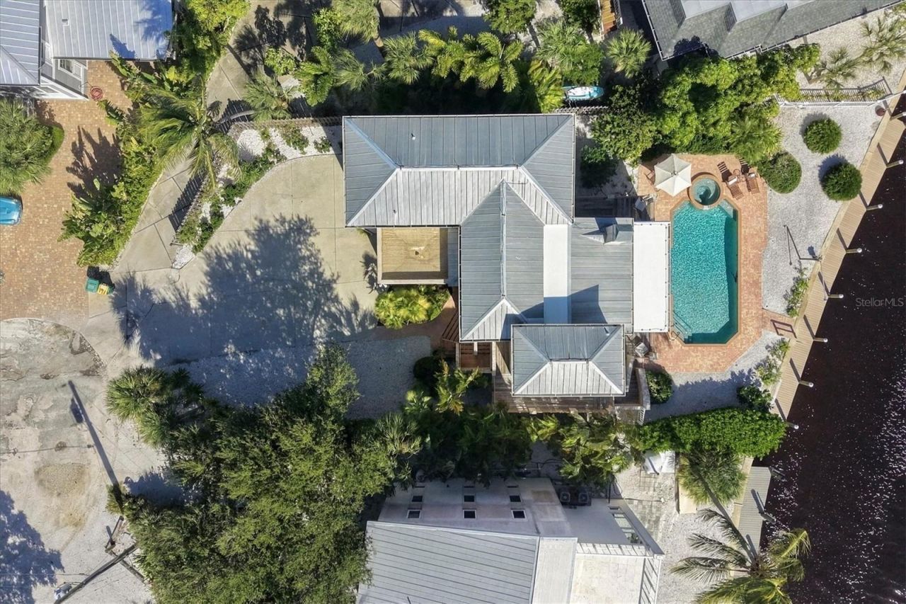 181 Damfino Street, Boca Grande, FL 33921 Photo