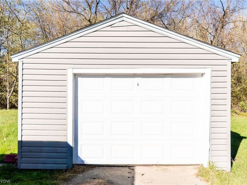 1744 Victoria Street SW, Warren, OH 44485 Photo 3
