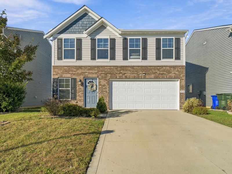 7454 Sugarbark Drive, Canal Winchester, OH 43110 Photo 1