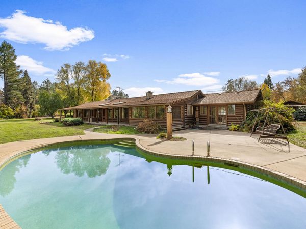 4161 Riverbanks Road, Grants Pass, OR 97527