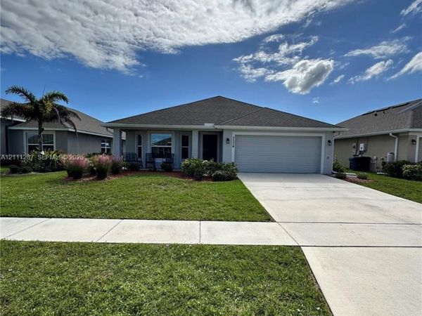 5334 San Benedetto Pl , Fort Pierce, FL 34951