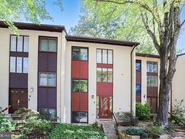 11913 BARREL COOPER COURT , RESTON, VA 20191