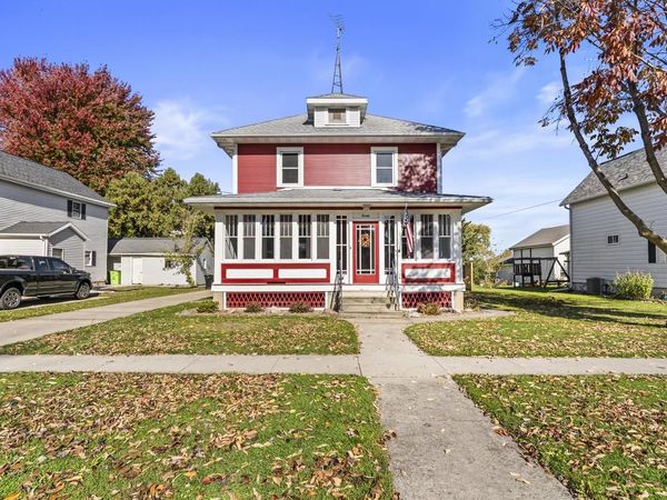 20 W Brown STREET, Waupun, WI 53963