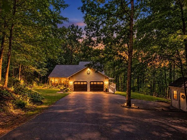 11793 Baker Road, Greenville, MI 48838