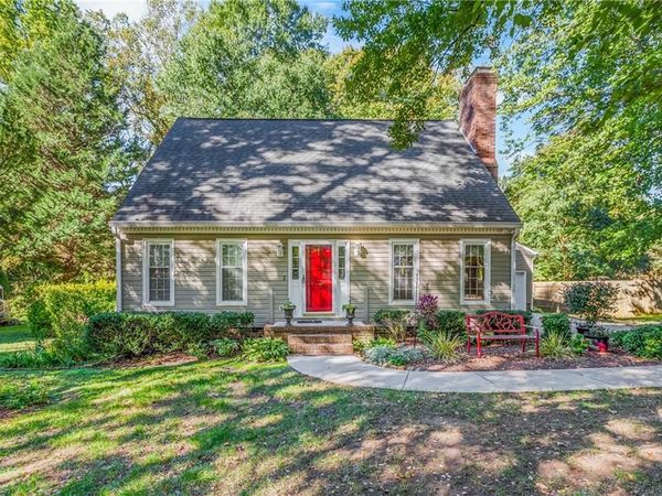 514 Edinburgh Drive , Burlington, NC 27215