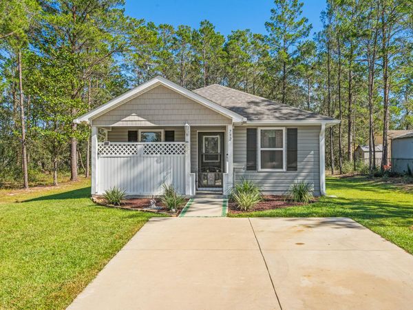 792 Girl Scout Road, DeFuniak Springs, FL 32433