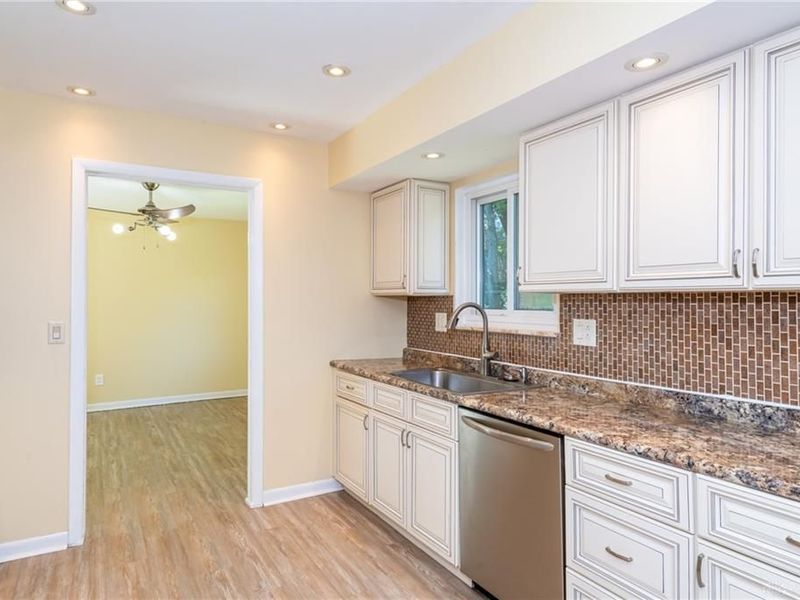 5837 Jennysim Place, Dayton, OH 45415 Photo 14