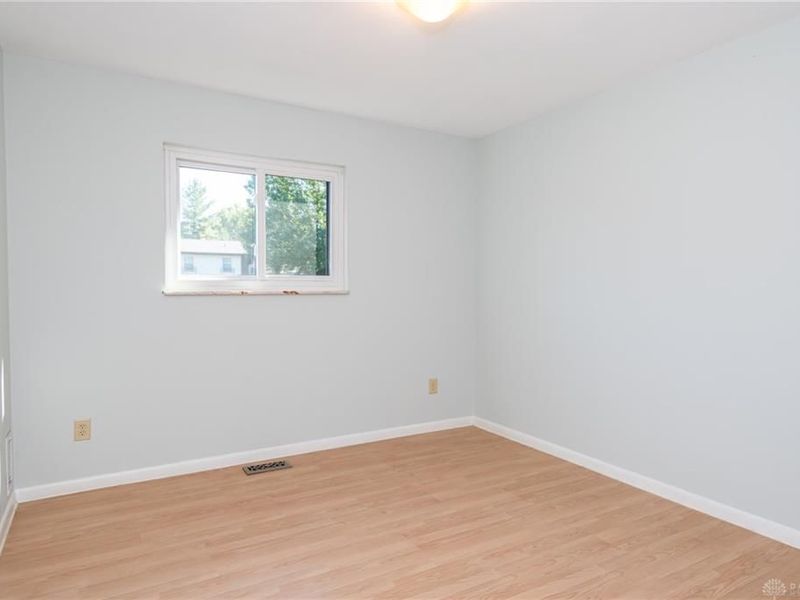 5837 Jennysim Place, Dayton, OH 45415 Photo 30