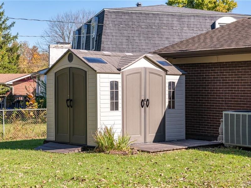 5837 Jennysim Place, Dayton, OH 45415 Photo 41