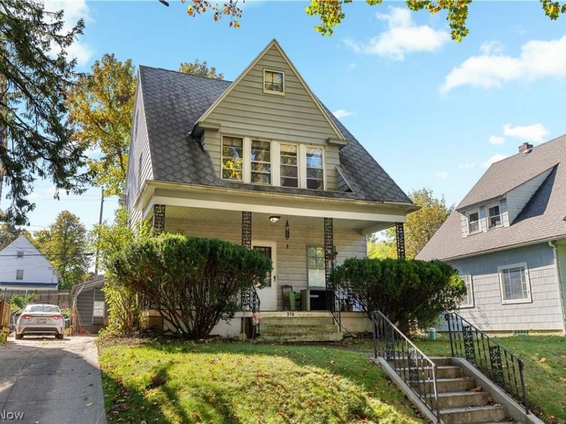 372 N Firestone Boulevard, Akron, OH 44301 Photo 2